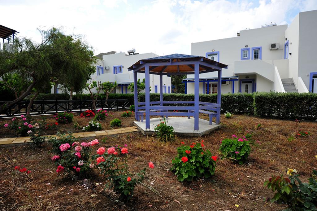 Anna Ageliki Aparthotel Damnoni Exterior foto
